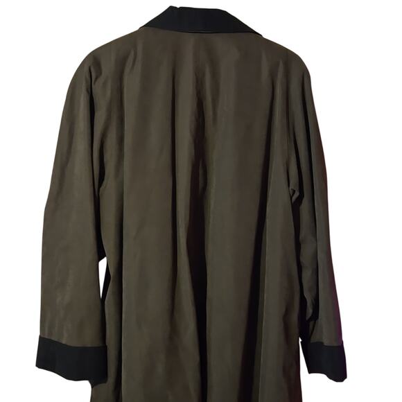 NWT Gallery 1X Women's Premium Gray/Black Microsuede Coat - Picture 3 of 13